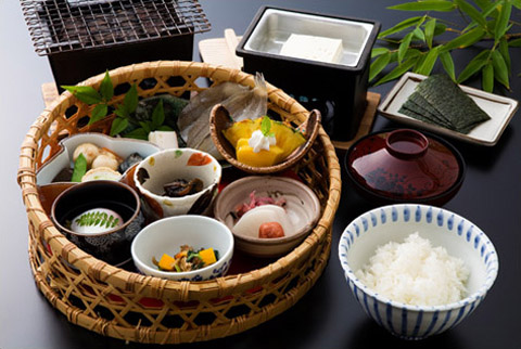 朝食